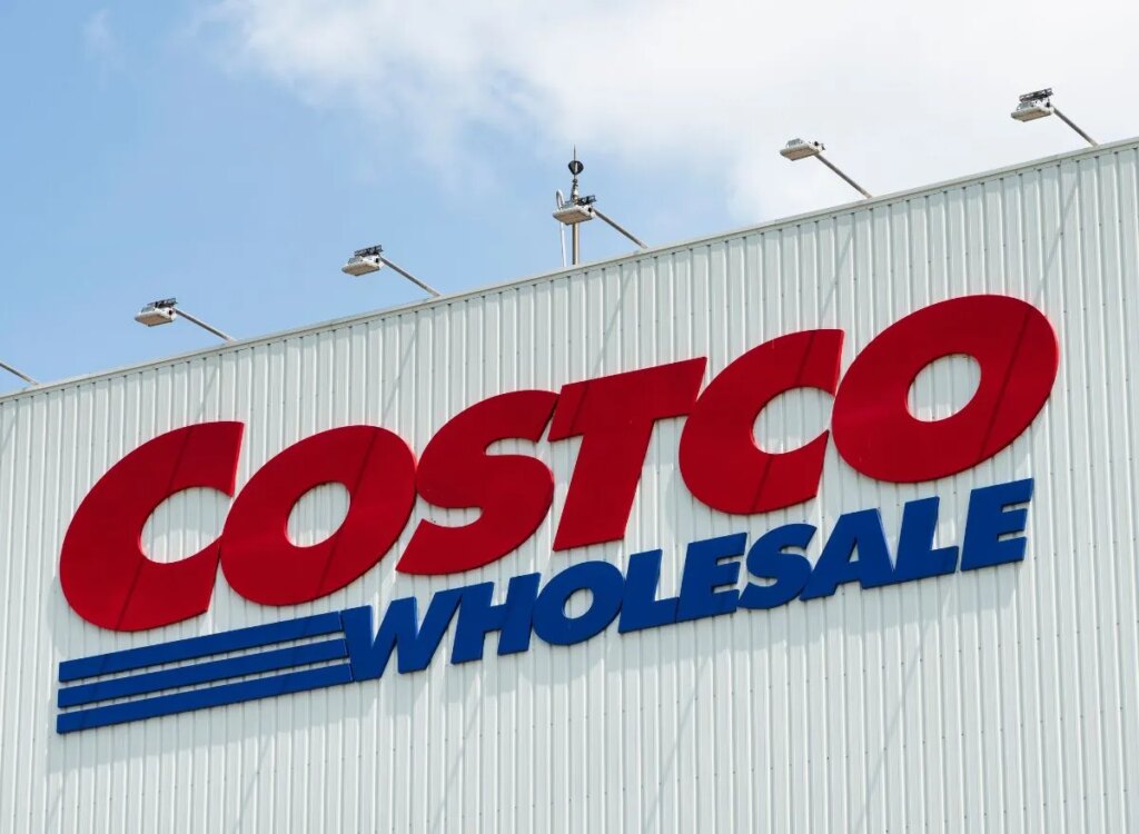 Is Costco Discontinuing the Controversial Roast Beef Sandwich?