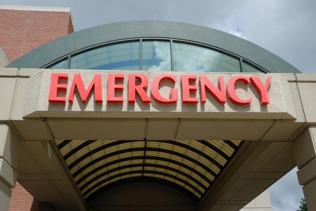 Study reviews use of physical restraints on people of color in emergency departments